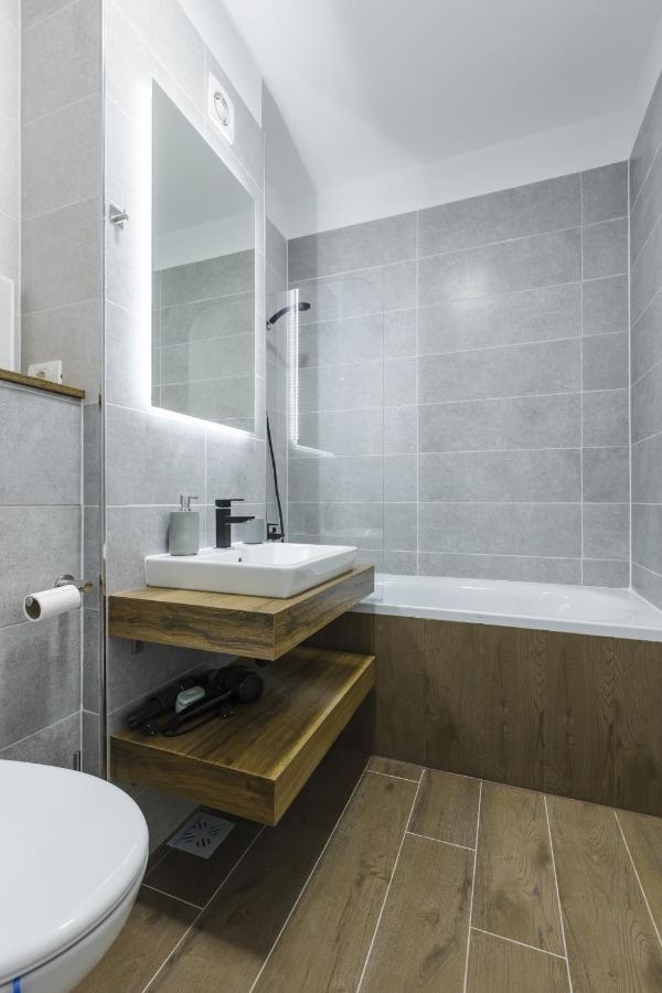 Apartment Near Iulius Mall With Balcony & Private Parking Тімішоара Екстер'єр фото
