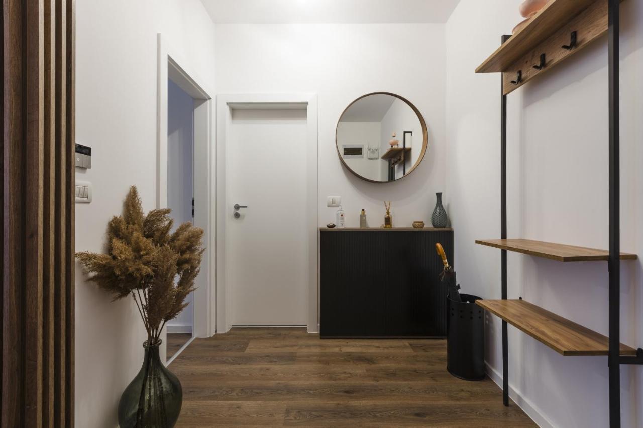 Apartment Near Iulius Mall With Balcony & Private Parking Тімішоара Екстер'єр фото